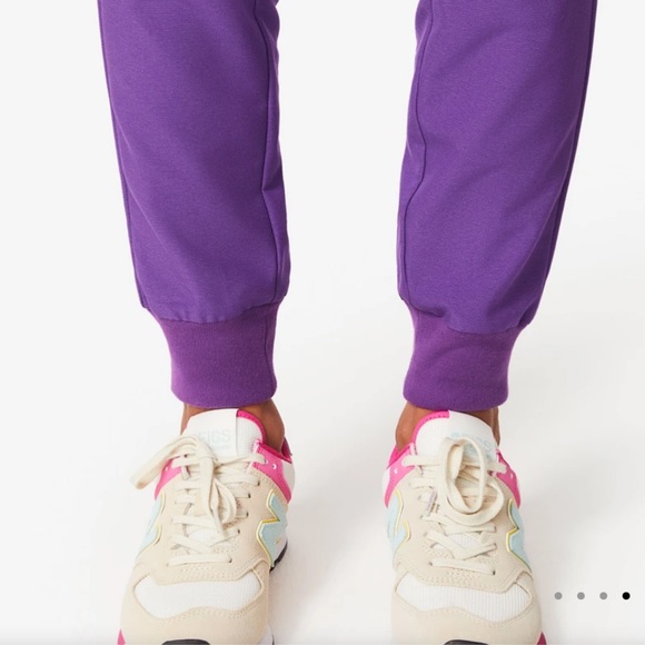 FIGS Ultra Violet Zamora Jogger Scrub Pants - Picture 4 of 5